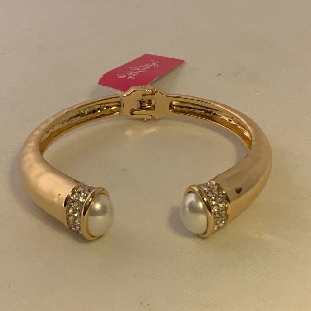 Lilly Pulitzer Gold Bracelet with Pearl and Crystal Accents - NWT